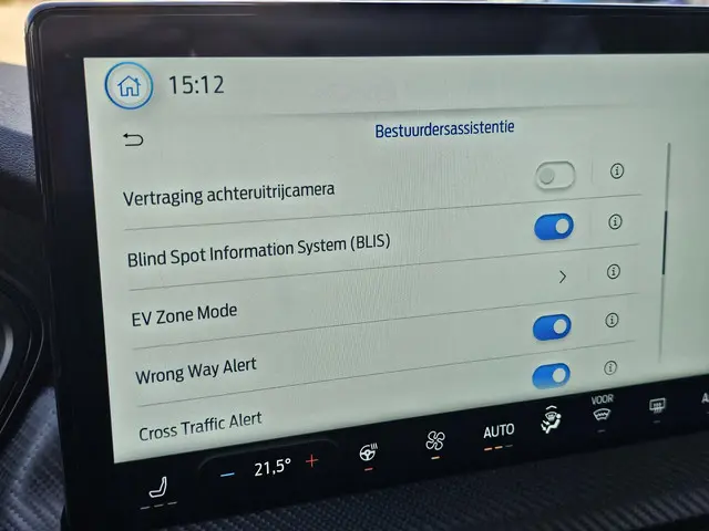 Ford Kuga 2.5 FHEV ST-Line X 2024 Hybride Benzine 24