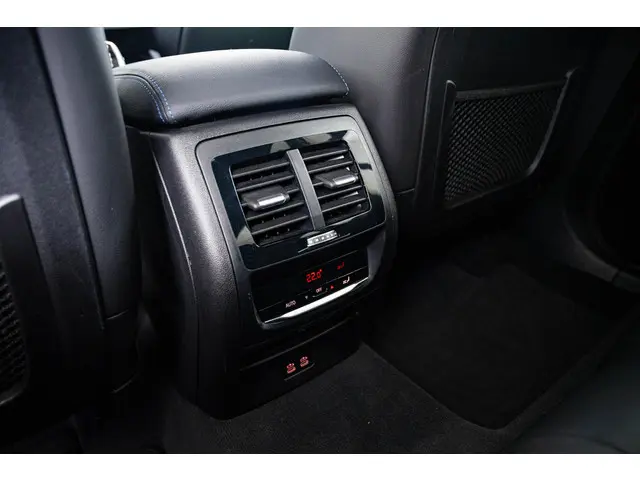 BMW X3 xDrive30e High Executive 2020 Hybride Benzine 37