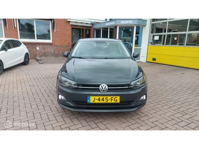 Volkswagen Polo 1.0 MPI Comfortline 2020 Benzine 8