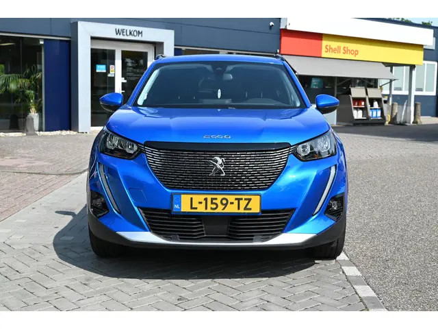 Peugeot 2008 3