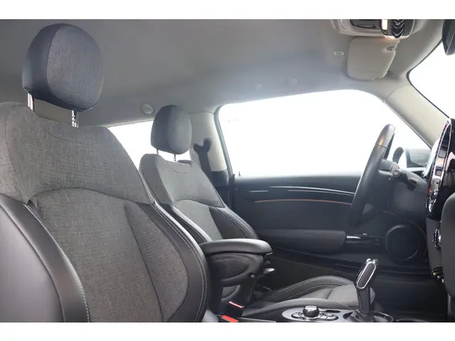 MINI Electric SE | Business Edition 2022 Elektrisch 10