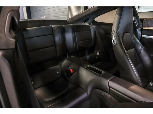 Porsche 911 3.8 Turbo Approved t/m 05-06-2027 2013 Benzine 29