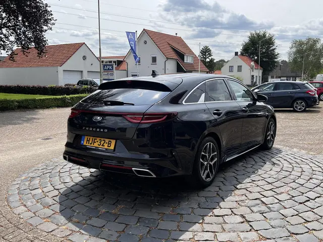 Kia ProCeed 1.4 T-GDI GT-Line 2020 Benzine 4