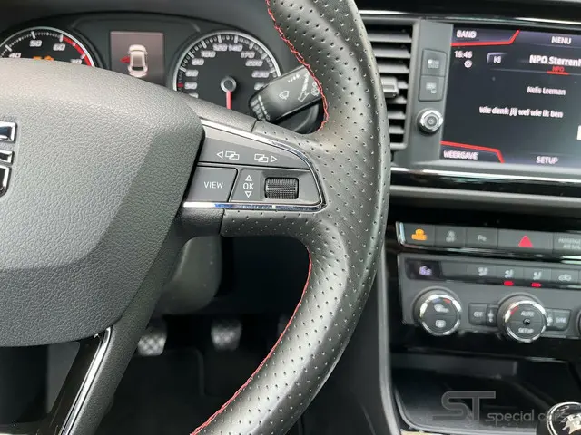 SEAT Leon 1.4 EcoTSI FR|150 pk|Carplay|Nette 2018 Benzine 24