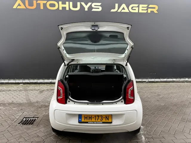 Volkswagen up! 1.0 move up! BlueMotion 2015 Benzine 11