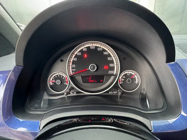 Volkswagen up! Club |5-deurs|NAVI|CRUISE|15” LM| 2015 Benzine 21