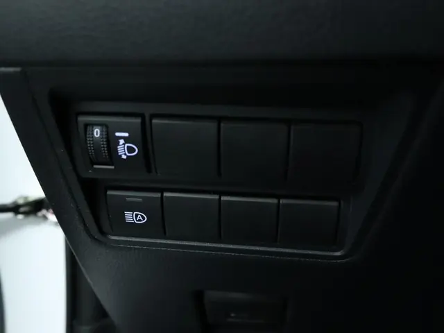 Toyota Yaris 1.5 Hybrid Dynamic 2021 Hybride Benzine 28
