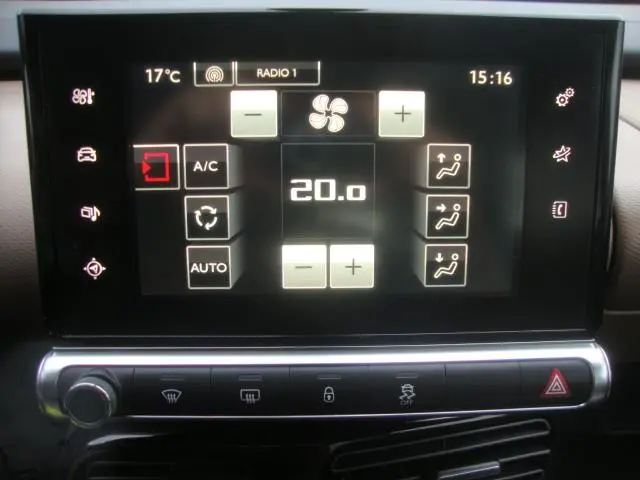 Citroën C4 Cactus 1.2 PureTech Shine ( NAVI ) 2016 Benzine 11