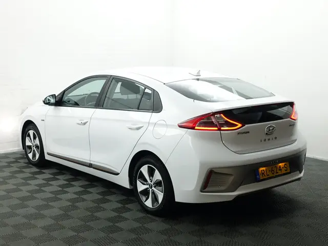 Hyundai IONIQ Premium EV Aut- 2018 Elektrisch 5