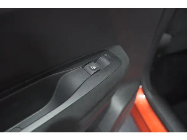 Renault Kadjar TCe 140 Black Edition 2021 Benzine 35