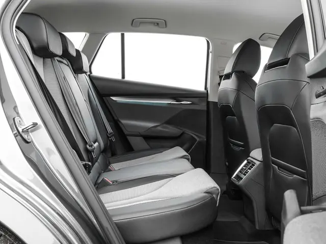 Škoda Enyaq iV 50 150pk Selection 2023 Elektrisch 13