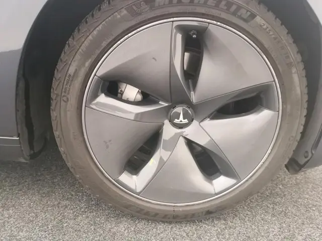 Tesla Model 3 Standard RWD Plus 60 kWh 2020 Elektrisch 8