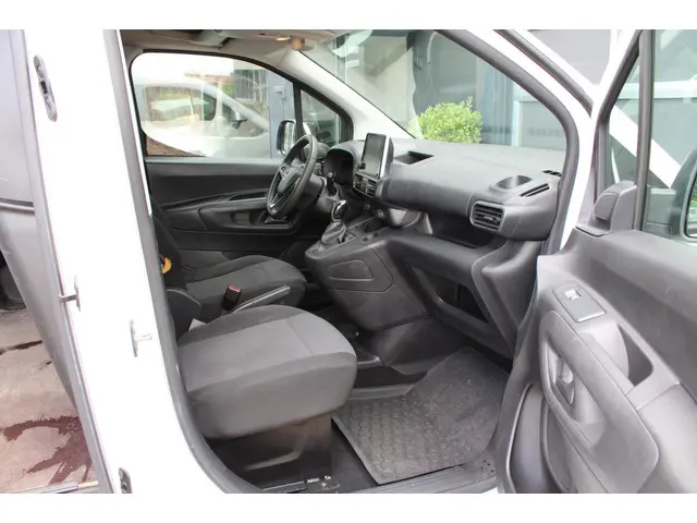 Opel Combo 1.5D L1H1 Edition 2021 Diesel 13
