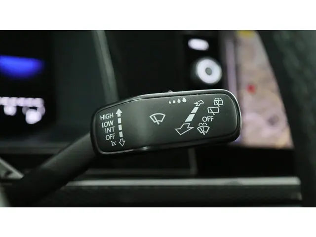 Volkswagen Polo 1.0 TSI 95pk Life Edition 2024 Benzine 24