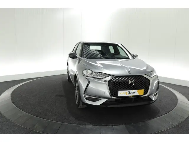 DS DS 3 Crossback PureTech 100 Montmartre 2022 Benzine 60
