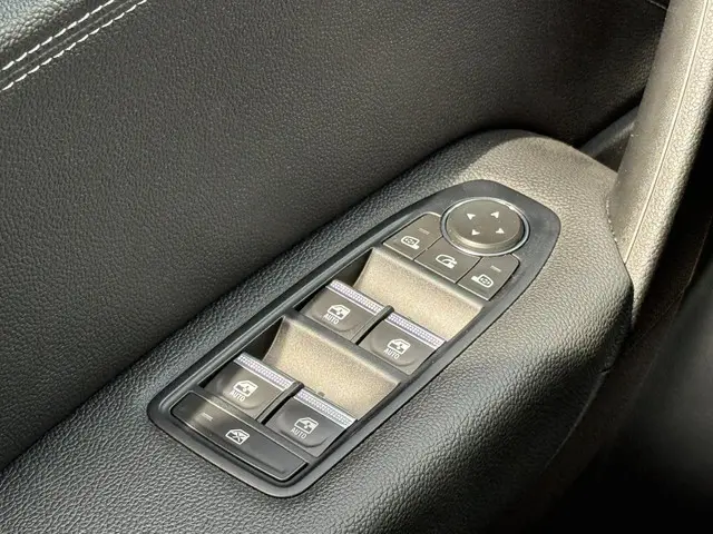 Renault Captur 1.0 TCe 90 techno 2023 Benzine 19