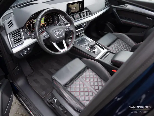 Audi Q5 55 TFSI e quattro S-Line 2020 Hybride Benzine 12
