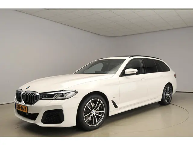 BMW 5 Serie Touring 520d 2024 Diesel 52