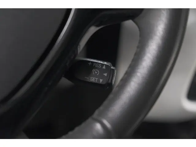 Peugeot 108 1.0 e-VTi Première 2014 Benzine 33