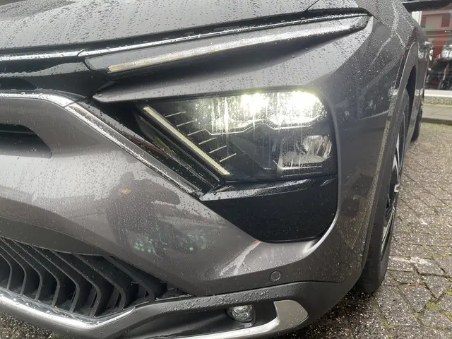 Citroën C5 X 1.2 PureTech Business 2022 Benzine 11