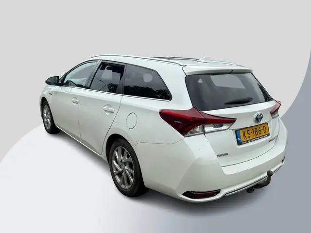 Toyota Auris 1.8 Hybrid Trend 2016 Hybride Benzine 2