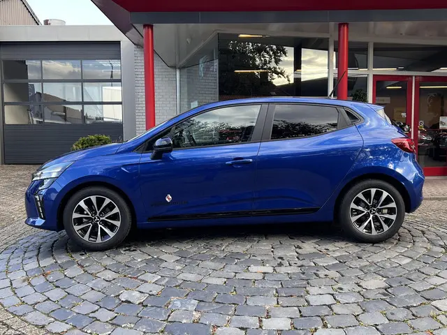 Mitsubishi Colt 1.0T Intense 2024 Benzine 2
