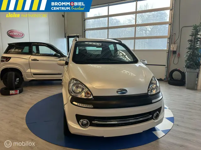 Microcar M.go Brommobiel SXI DCI 2012 Diesel 10