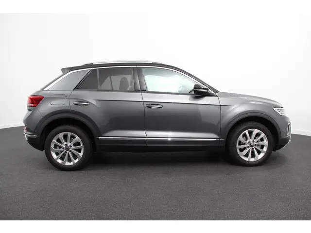 Volkswagen T-Roc 1.5 TSI DSG Style 2023 Benzine 6