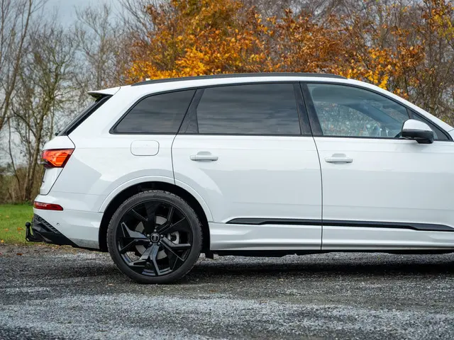 Audi Q7 55 TFSI 2025 Hybride Benzine 13