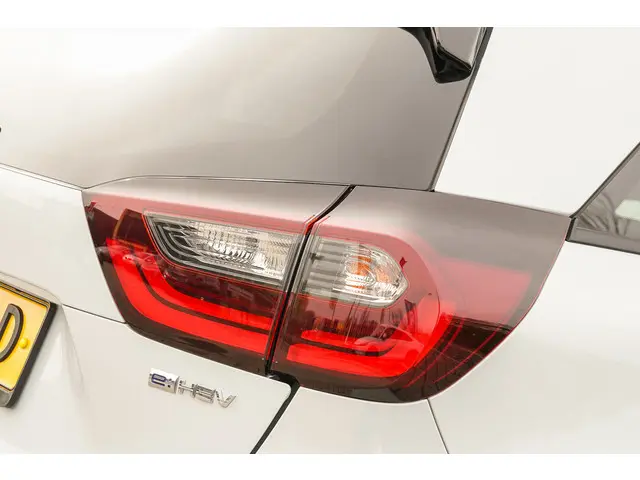 Honda Jazz 1.5i e:HEV ADVANCE 2024 Hybride Benzine 42