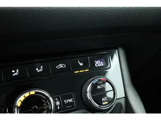 Škoda Kodiaq 1.5 TSI Style Business 7p. DSG 2023 Benzine 37