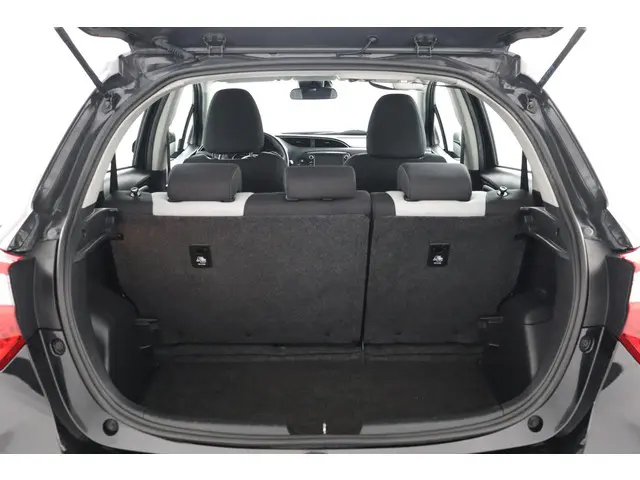 Toyota Yaris 1.5 Hybrid Design 2018 Hybride Benzine 23