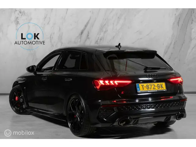 Audi RS3 3