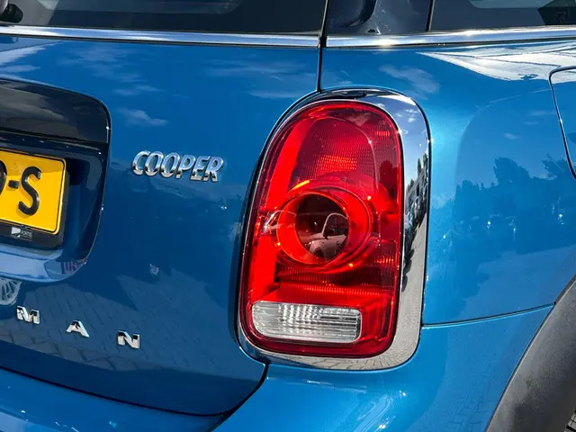 MINI Countryman Mini 1.5 Cooper 2017 Benzine 18