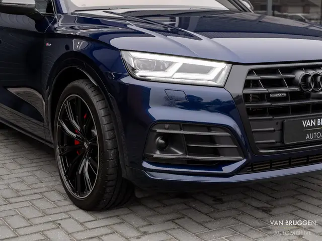 Audi Q5 55 TFSI e quattro S-Line 2020 Hybride Benzine 44