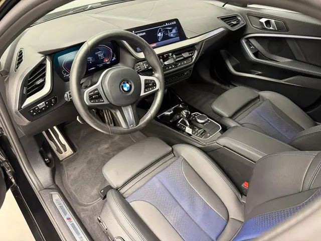 BMW 1 Serie 5-deurs 118i 2024 Benzine 14