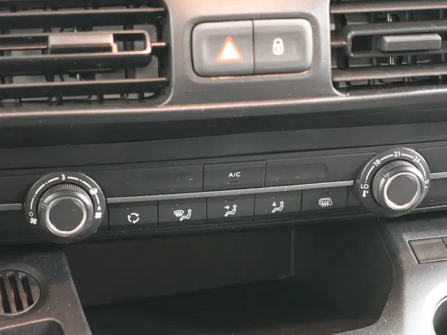 Citroën Berlingo 1.5 BlueHDi 130PK L2 3-zits 2023 Diesel 28