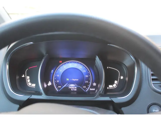 Renault Scénic 1.3 TCe Techno 2022 Benzine 9