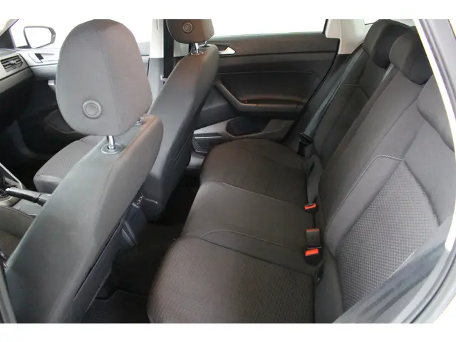 Volkswagen Polo 1.0 MPI Comfortline 2020 Benzine 7