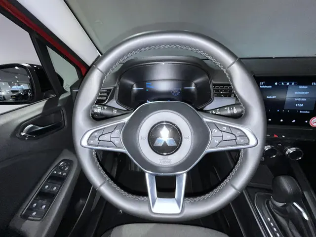 Mitsubishi Colt 1.6 HEV Intense 2024 Hybride Benzine 18