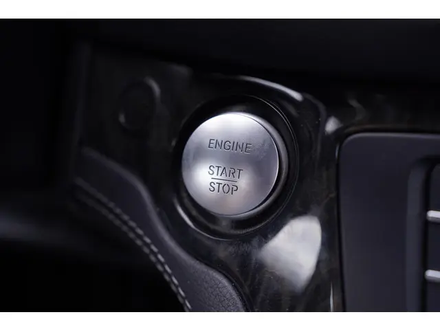 Mercedes-Benz SL 500 2017 Benzine 50