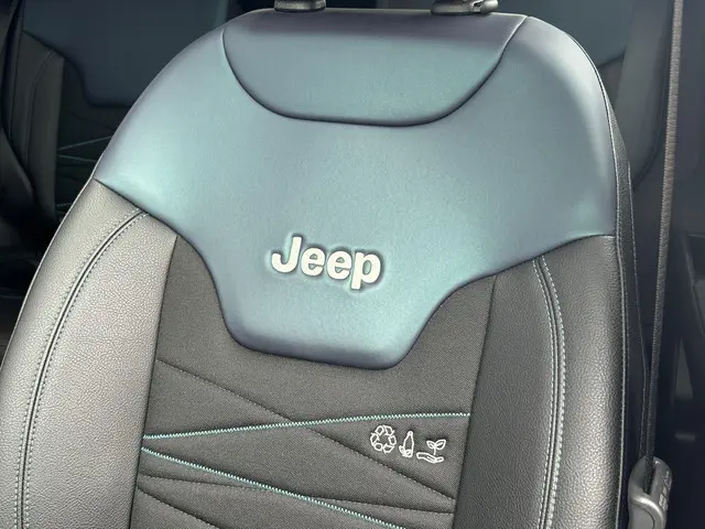 Jeep Compass 1.5T e-Hybrid Limited 2022 Hybride Benzine 17