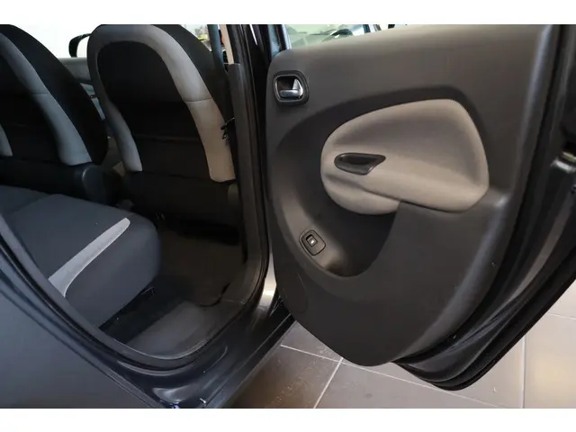 Citroën C3 Picasso VTi 95 Tendance 2013 Benzine 10