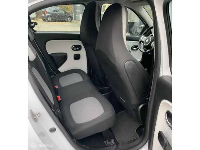 Renault Twingo 1.0 SCe Collection NAVIGATIE 2019 Benzine 9
