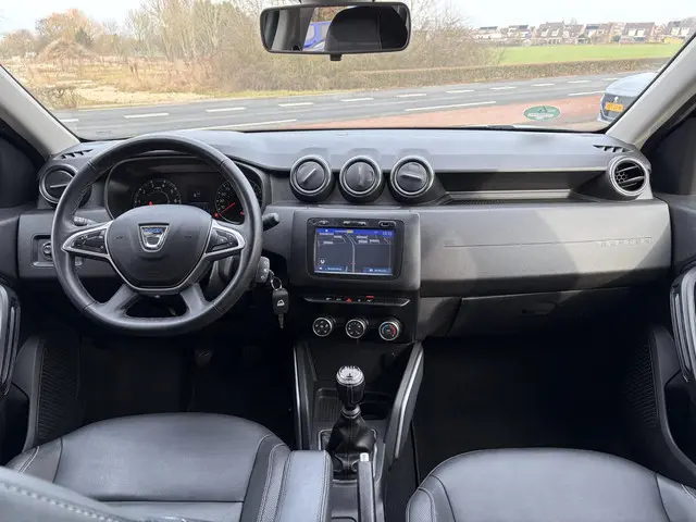 Dacia Duster 1.2 TCe Prestige 2018 Benzine 30