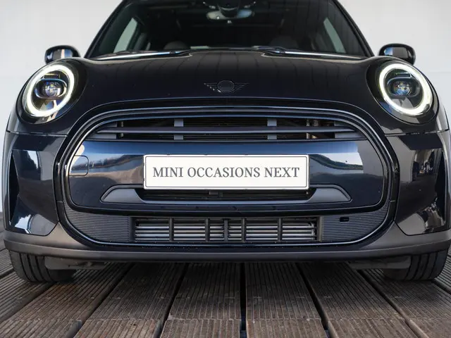 MINI 3-Deurs Cooper 2022 Benzine 15