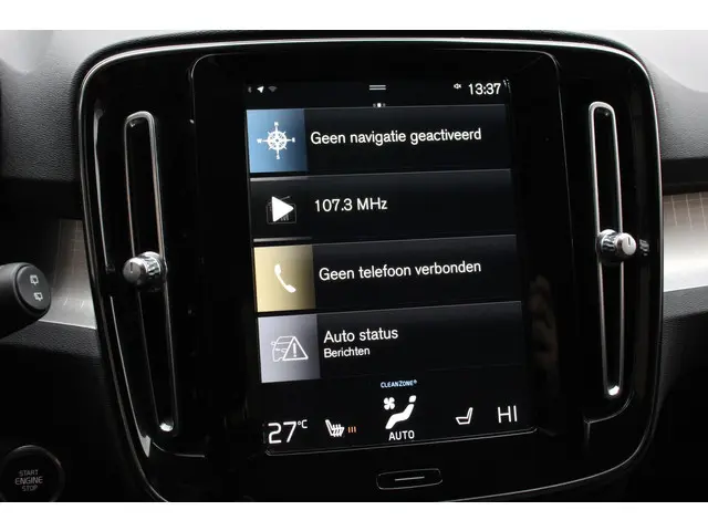 Volvo XC40 1.5 T3 163 pk Automaat Momentum 2021 Benzine 17