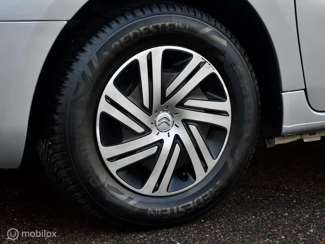 Citroën Berlingo combi 1.6 VTi Tendance 2014 Benzine 17