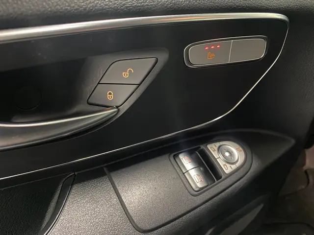 Mercedes-Benz Vito 116 CDI Lang 2022 Diesel 9
