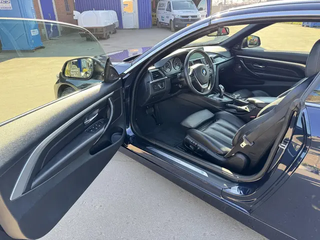 BMW 4 Serie Cabrio 428i High Executive 2015 Benzine 10